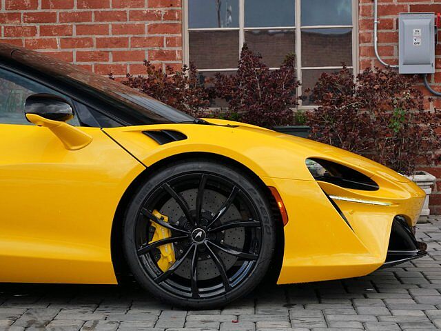 Artura
