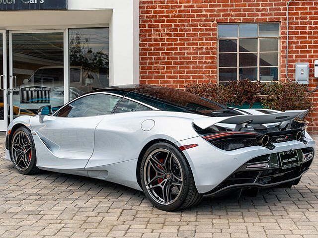 720S