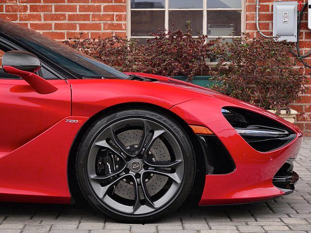 720S