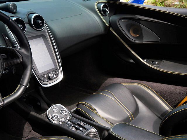 570S