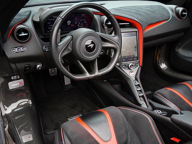 720S
