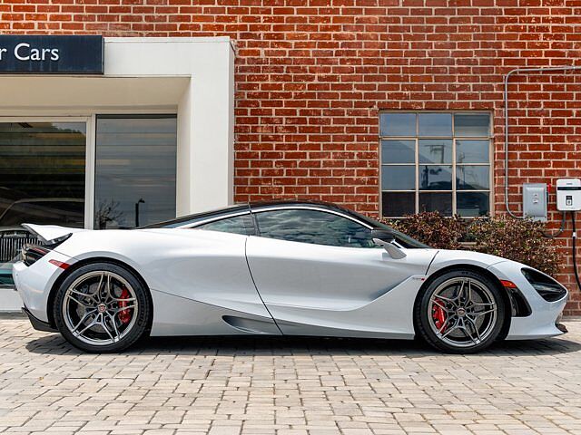 720S