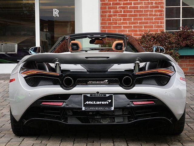 720S