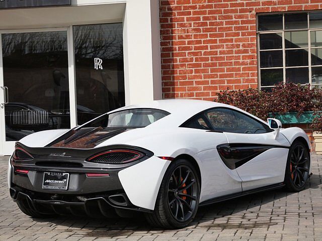 570S