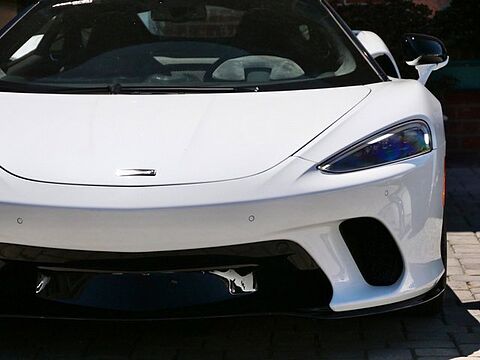 mclaren-vehicle-image