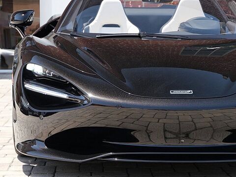mclaren-vehicle-image