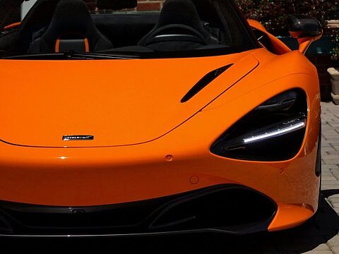 mclaren-vehicle-image