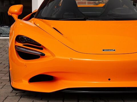 mclaren-vehicle-image
