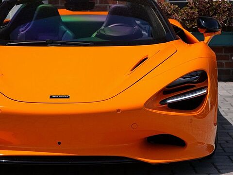 mclaren-vehicle-image