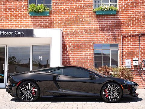 mclaren-vehicle-image