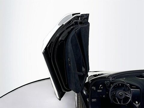 mclaren-vehicle-image