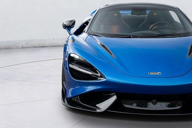 765LT