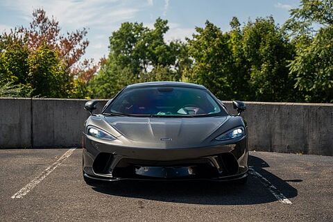 mclaren-vehicle-image