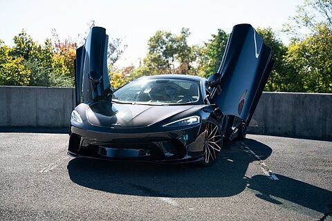 mclaren-vehicle-image