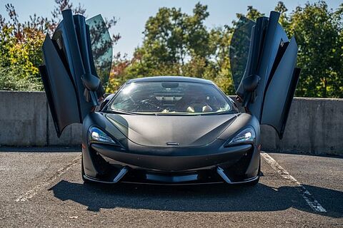 mclaren-vehicle-image