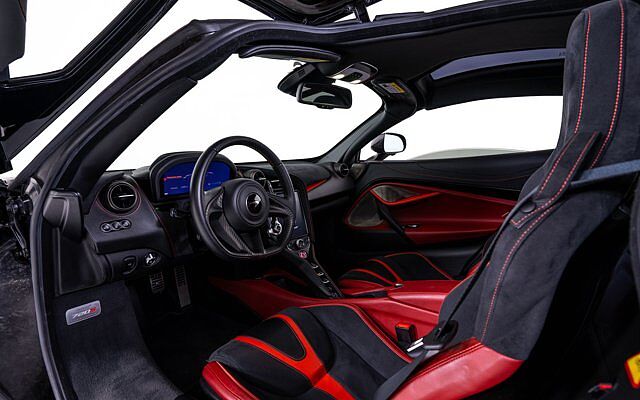 720S