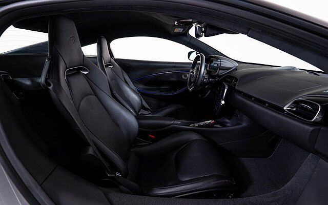 Artura