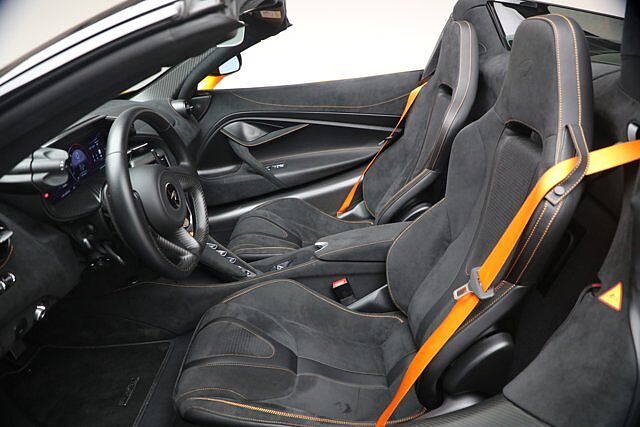750S Spider