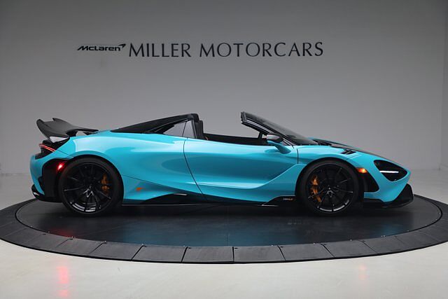 765LT Spider