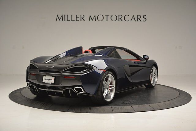 570S Spider