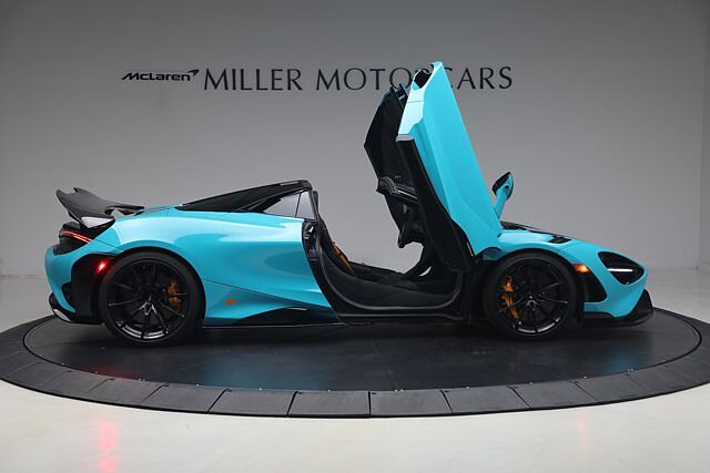 765LT Spider