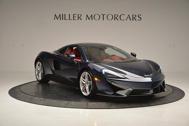 570S Spider