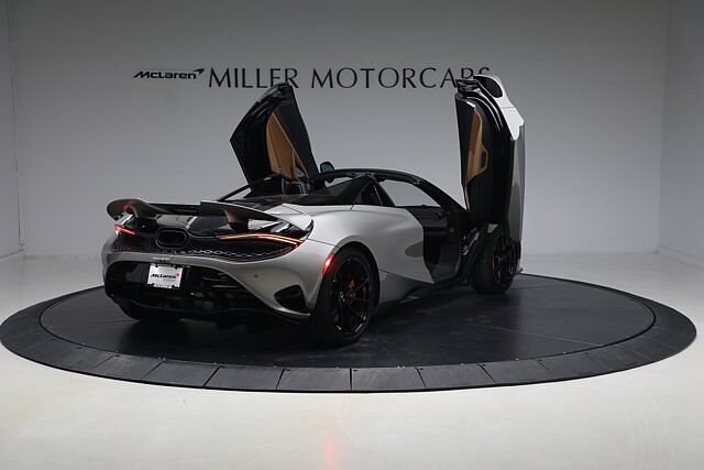 750S Spider