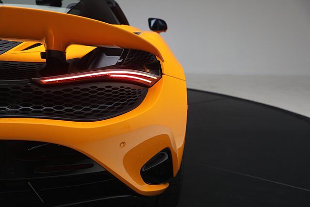750S Spider