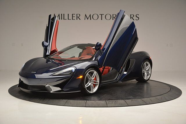570S Spider