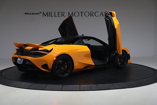 750S Spider