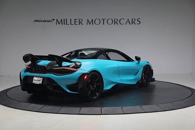 765LT Spider