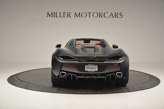 570S Spider