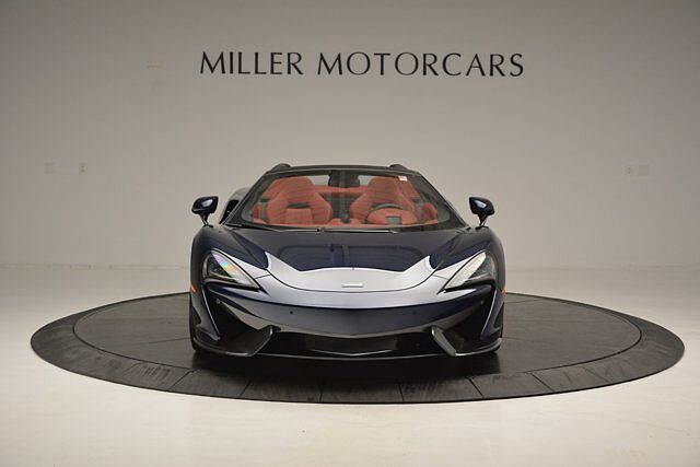570S Spider