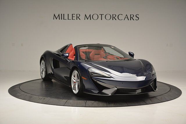 570S Spider