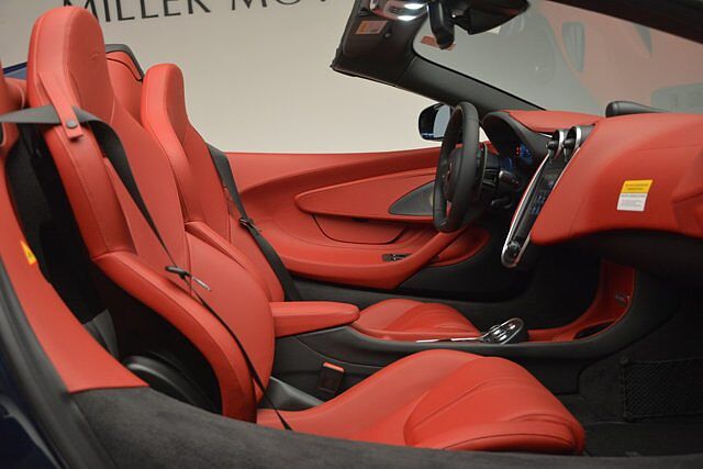570S Spider