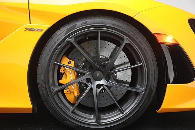 750S Spider