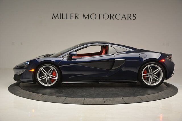 570S Spider