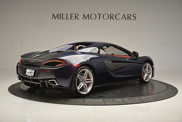 570S Spider