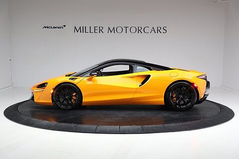 mclaren-vehicle-image