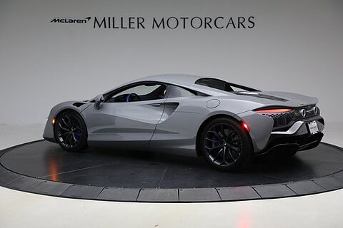mclaren-vehicle-image