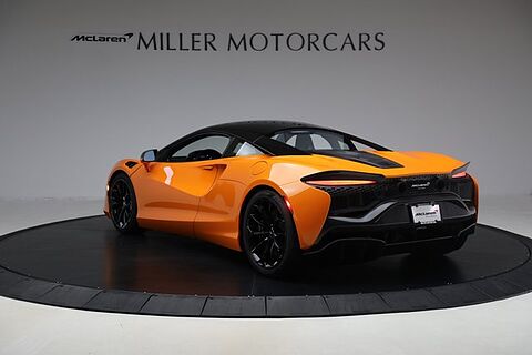 mclaren-vehicle-image