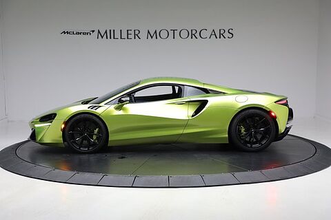 mclaren-vehicle-image