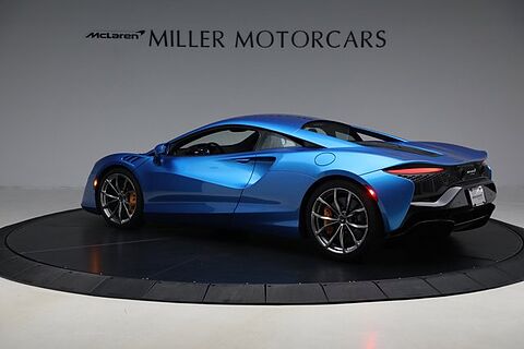 mclaren-vehicle-image