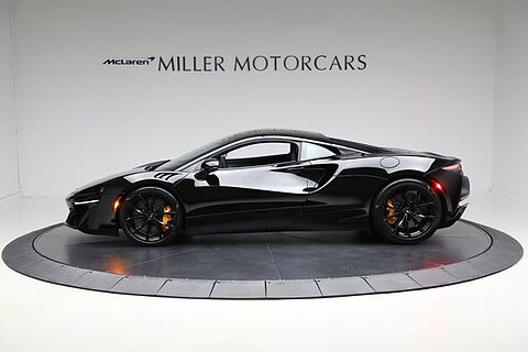 mclaren-vehicle-image