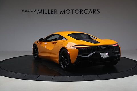 mclaren-vehicle-image