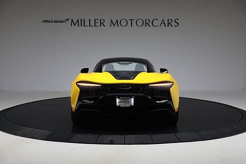 mclaren-vehicle-image