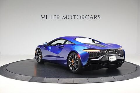 mclaren-vehicle-image