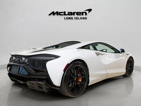 mclaren-vehicle-image