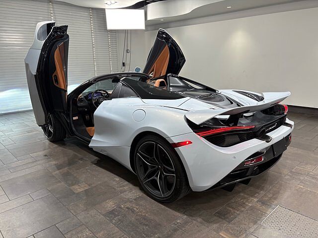 720S