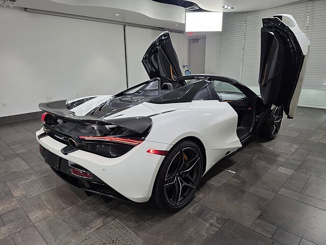 720S